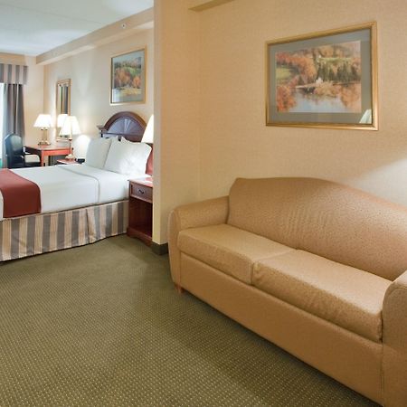 Holiday Inn Express Hotel & Suites Drums-Hazelton, An Ihg Hotel Phòng bức ảnh